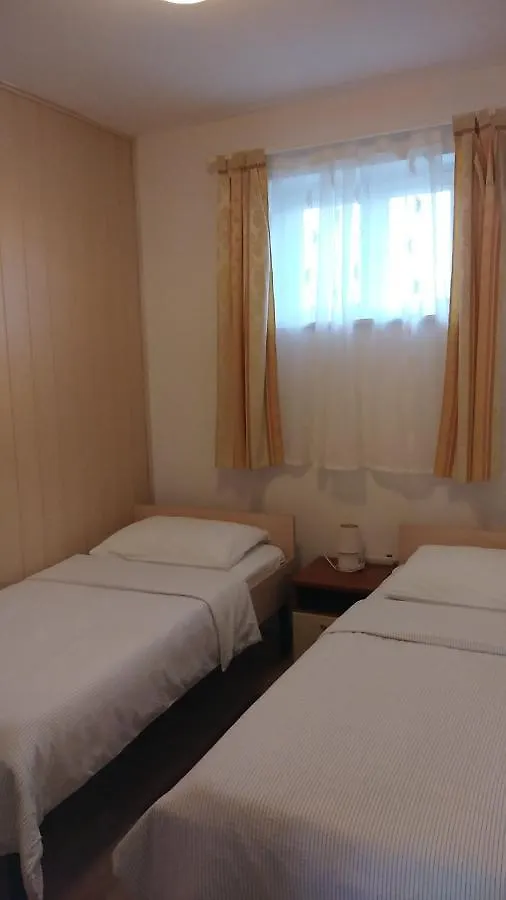 Studio Apartman Nina Kraljevica 0*,