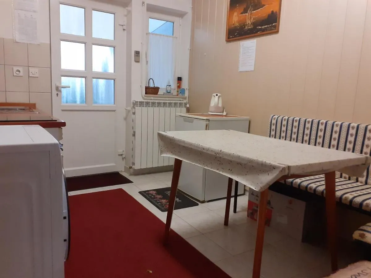 Studio Apartman Nina Kraljevica Apartment